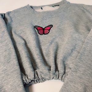 Gray cropped cinched sweatshirt w/pink butterfly